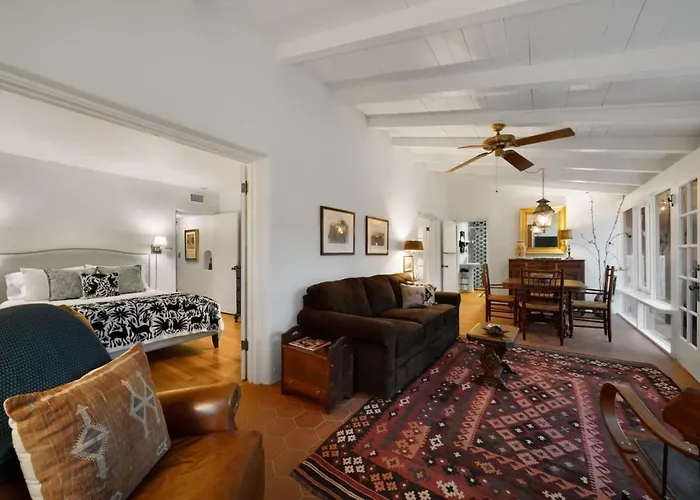 Pool, Historic And Charming, 2br 2ba, Fenced Yard Сasa de vacaciones Tucson