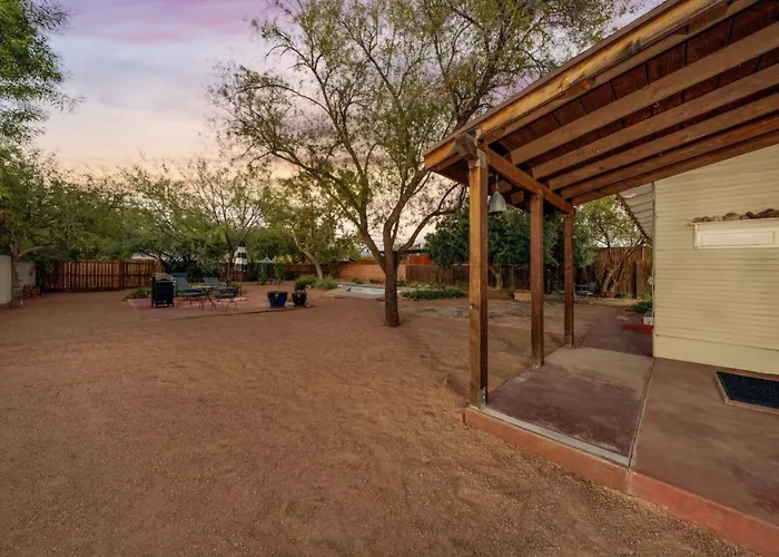 Pool, Historic And Charming, 2br 2ba, Fenced Yard *
