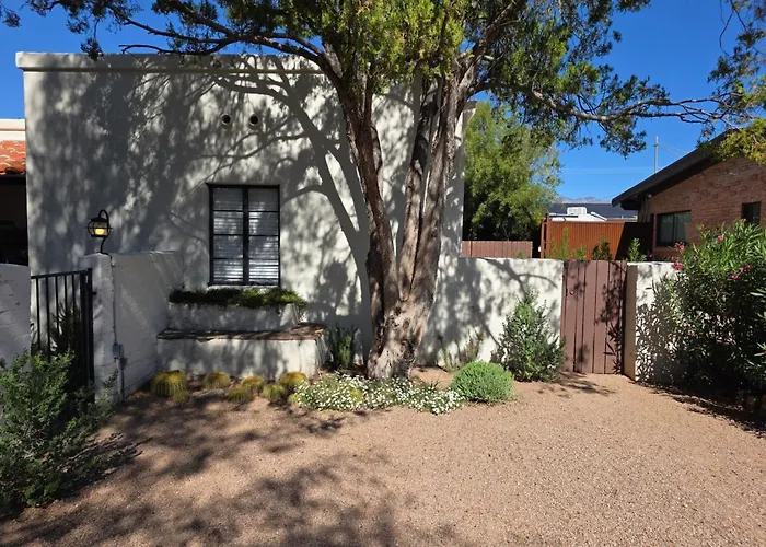 Pool, Historic And Charming, 2br 2ba, Fenced Yard * Tucson